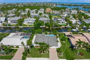 518 74th St, Holmes Beach, FL 34217 - Photo 35