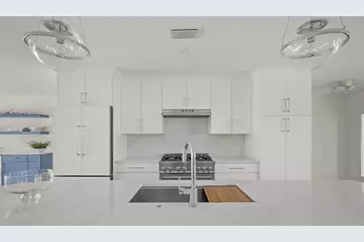 518 74th Street, Holmes Beach, FL 34217 - Photo 9