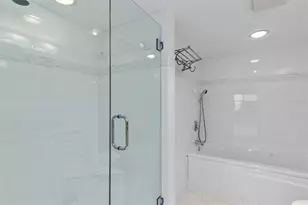 5911 Midnight Pass Rd, Sarasota, FL 34242 - Photo 35