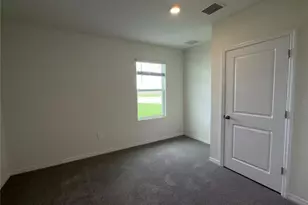 3238 Hilltop Cir, Bradenton, FL 34211 - Photo 9