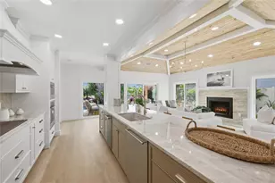 4833 Featherbed Ln, Sarasota, FL 34242 - Photo 15