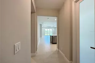 10716 Klee Ave, Bradenton, FL 34212 - Photo 3