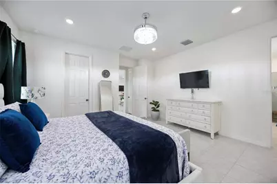 3419 74th Avenue Circle E, Sarasota, FL 34243 - Photo 25