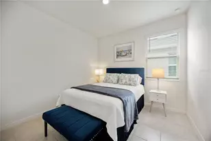 3419 74th Ave Cir E, Sarasota, FL 34243 - Photo 29