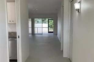 7030 W Country Club Dr N, Sarasota, FL 34243 - Photo 11