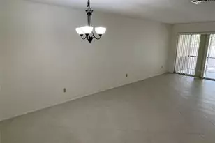 7030 W Country Club Dr N, Sarasota, FL 34243 - Photo 25