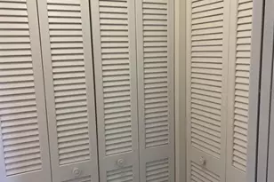 7030 W Country Club Dr N, Sarasota, FL 34243 - Photo 29