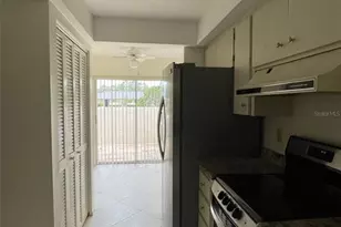 7030 W Country Club Dr N, Sarasota, FL 34243 - Photo 17