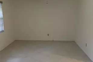 7030 W Country Club Dr N, Sarasota, FL 34243 - Photo 33