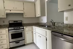 7030 W Country Club Dr N, Sarasota, FL 34243 - Photo 15