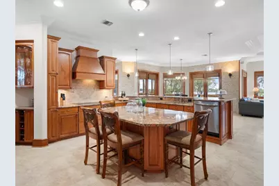 1930 Bayshore Drive, Englewood, FL 34223 - Photo 33