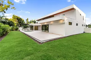 1759 Waldemere St, Sarasota, FL 34239 - Photo 83