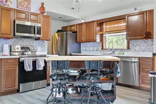 16736 Dalberg Dr, Spring Hill, FL 34610 - Photo 3