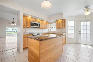 799 Harrington Lake Dr N, Venice, FL 34293 - Photo 15