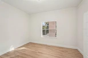 4256 Central Sarasota Pkwy, Sarasota, FL 34238 - Photo 15