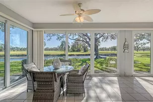 7320 Golf Pointe Cir, Sarasota, FL 34243 - Photo 17