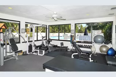 7320 Golf Pointe Circle, Sarasota, FL 34243 - Photo 81