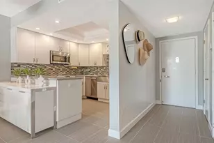 1212 Benjamin Franklin Dr, Sarasota, FL 34236 - Photo 5