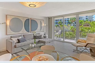 1212 Benjamin Franklin Drive #305, Sarasota, FL 34236 - Photo 11