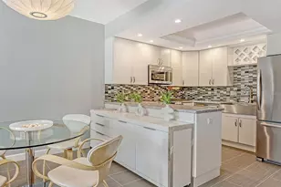 1212 Benjamin Franklin Dr, Sarasota, FL 34236 - Photo 15