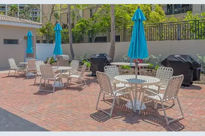 1212 Benjamin Franklin Drive #305, Sarasota, FL 34236 - Photo 37