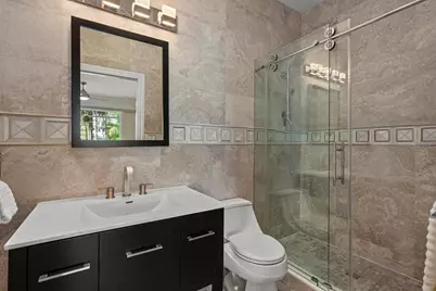 3942 Hamilton Club Circle #13, Sarasota, FL 34242 - Photo 35