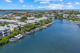 3942 Hamilton Club Cir, Sarasota, FL 34242 - Photo 3