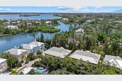 3942 Hamilton Club Circle #13, Sarasota, FL 34242 - Photo 51