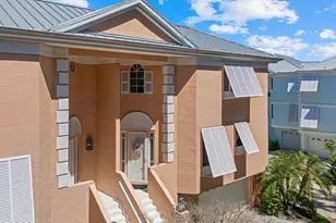 3942 Hamilton Club Cir, Sarasota, FL 34242 - Photo 11