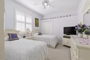 5608 Eastwind Dr, Sarasota, FL 34233 - Photo 23