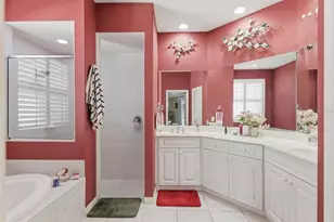 5608 Eastwind Dr, Sarasota, FL 34233 - Photo 25