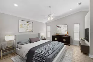 6017 Marella Dr, Sarasota, FL 34243 - Photo 11