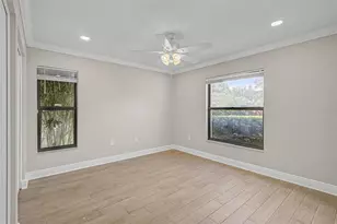 6017 Marella Dr, Sarasota, FL 34243 - Photo 15