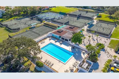 5568 Country Club Way, Sarasota, FL 34243 - Photo 33