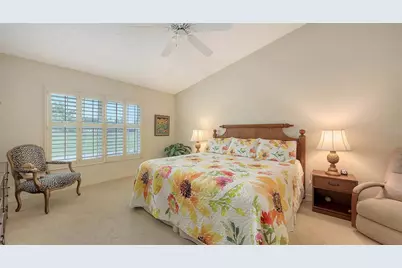 5568 Country Club Way, Sarasota, FL 34243 - Photo 17