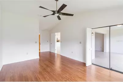 6085 Clubside Drive, Sarasota, FL 34243 - Photo 25