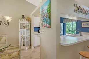 8390 Wingate Dr, Sarasota, FL 34238 - Photo 5