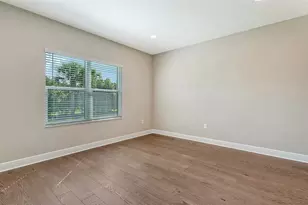 27492 Janzen Ct, Englewood, FL 34223 - Photo 19