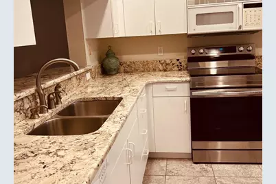 9630 Club South Circle #6201, Sarasota, FL 34238 - Photo 3