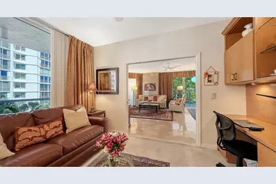 1800 Benjamin Franklin Drive #B207, Sarasota, FL 34236 - Photo 23