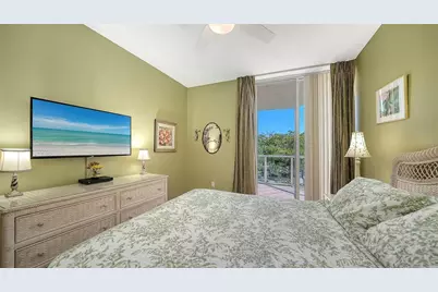 1800 Benjamin Franklin Drive #B207, Sarasota, FL 34236 - Photo 21