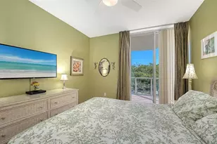 1800 Benjamin Franklin Dr, Sarasota, FL 34236 - Photo 21