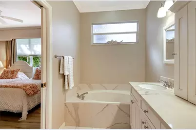 3770 Amapola Lane, Sarasota, FL 34238 - Photo 29