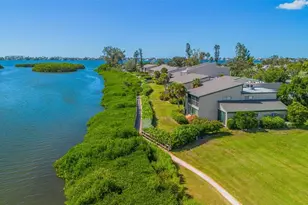1508 Pelican Cove Rd, Sarasota, FL 34231 - Photo 37