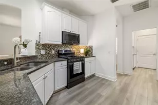 12428 Aster Ave, Bradenton, FL 34212 - Photo 17