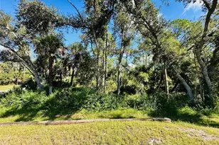 1040 Sherwin St, Port Charlotte, FL 33953 - Photo 5