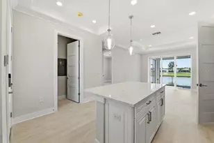 4054 Santa Caterina Blvd, Bradenton, FL 34211 - Photo 9