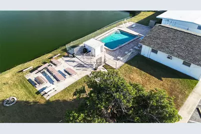 306 50th Avenue Plaza E, Bradenton, FL 34203 - Photo 19