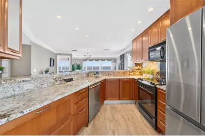 5320 Gulf Of Mexico Drive #101, Longboat Key, FL 34228 - Photo 7