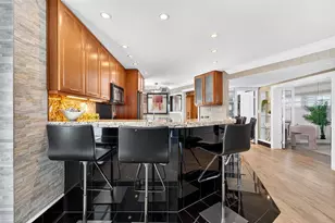 5320 Gulf of Mexico Dr, Longboat Key, FL 34228 - Photo 9